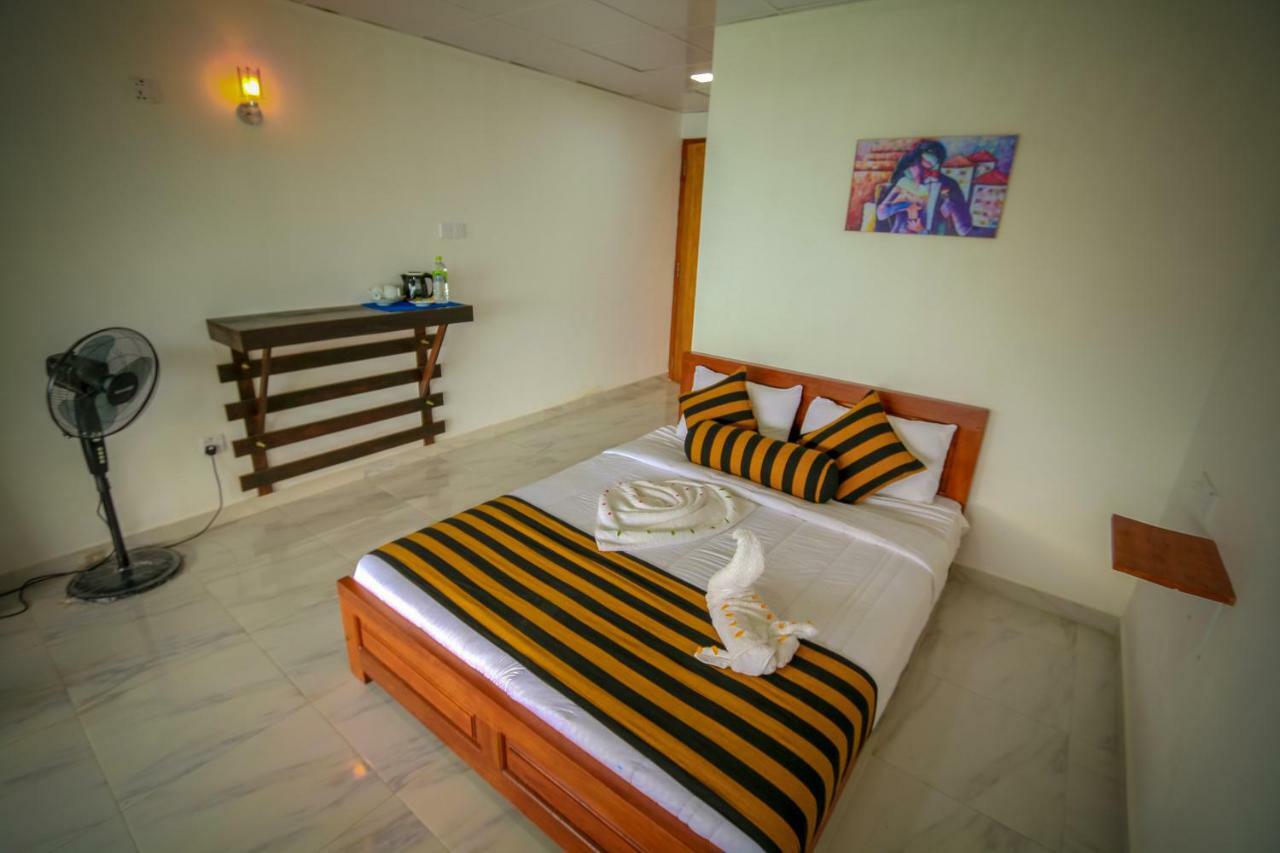 Onestar Ella Hotel ภายนอก รูปภาพ
