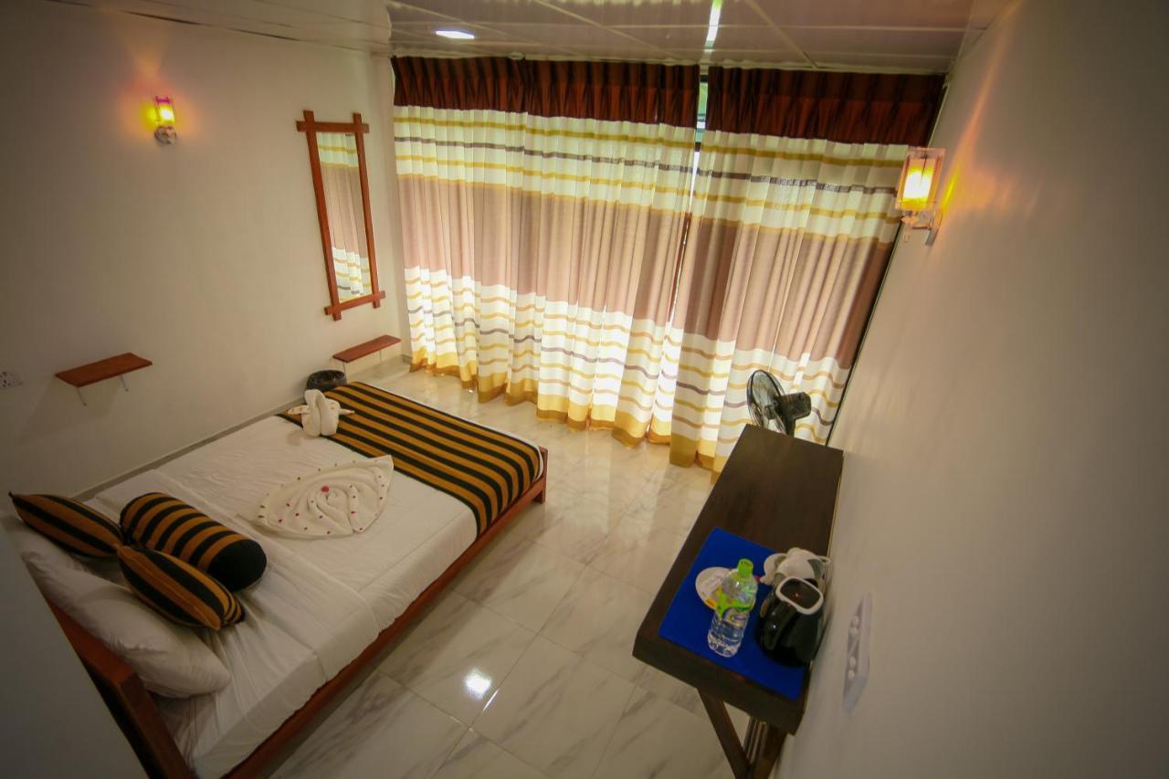 Onestar Ella Hotel ภายนอก รูปภาพ